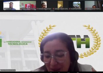 La CNBS consolida acciones de Educación Financiera con estudiantes de la UTH