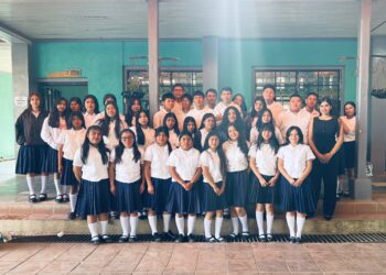 CNBS impulsa la Educación Financiera en la zona Occidente y Centro del pais, impactando a más de 700 estudiantes