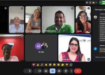 CNBS impulsa la educación financiera de socios y emprendedores de distintas cámaras de comercio del país